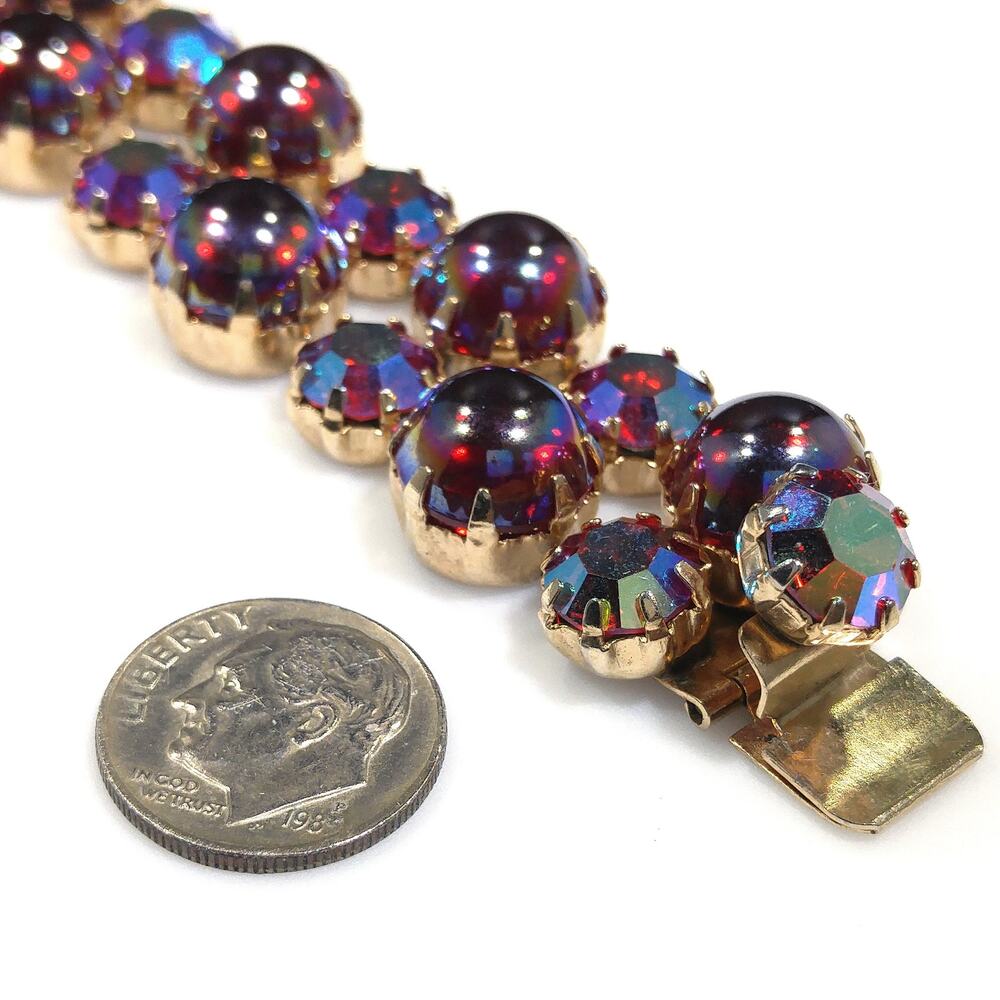 Mid-Century Red Aurora Borealis Rhinestone Cabochon Bracelet, Gold Plate Vintage - Picture 8 of 10
